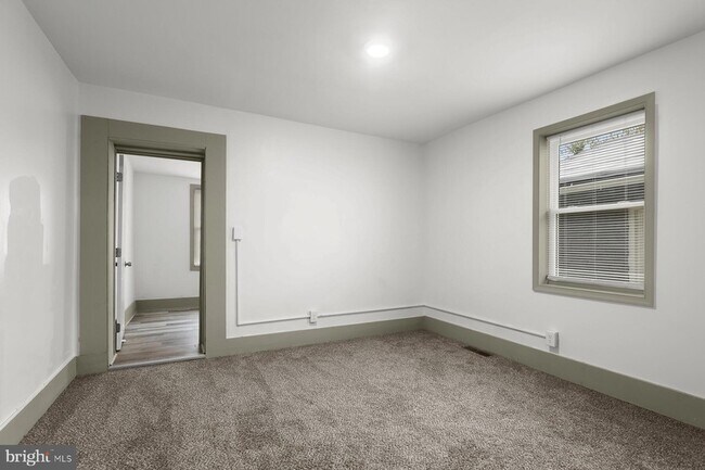 Building Photo - 2838 W Lanvale St