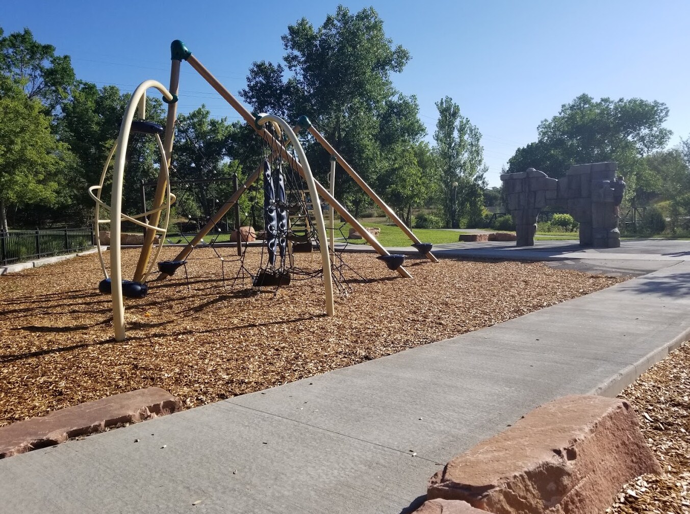 Lakewood Dry Gulch Park - 1005 Newton St