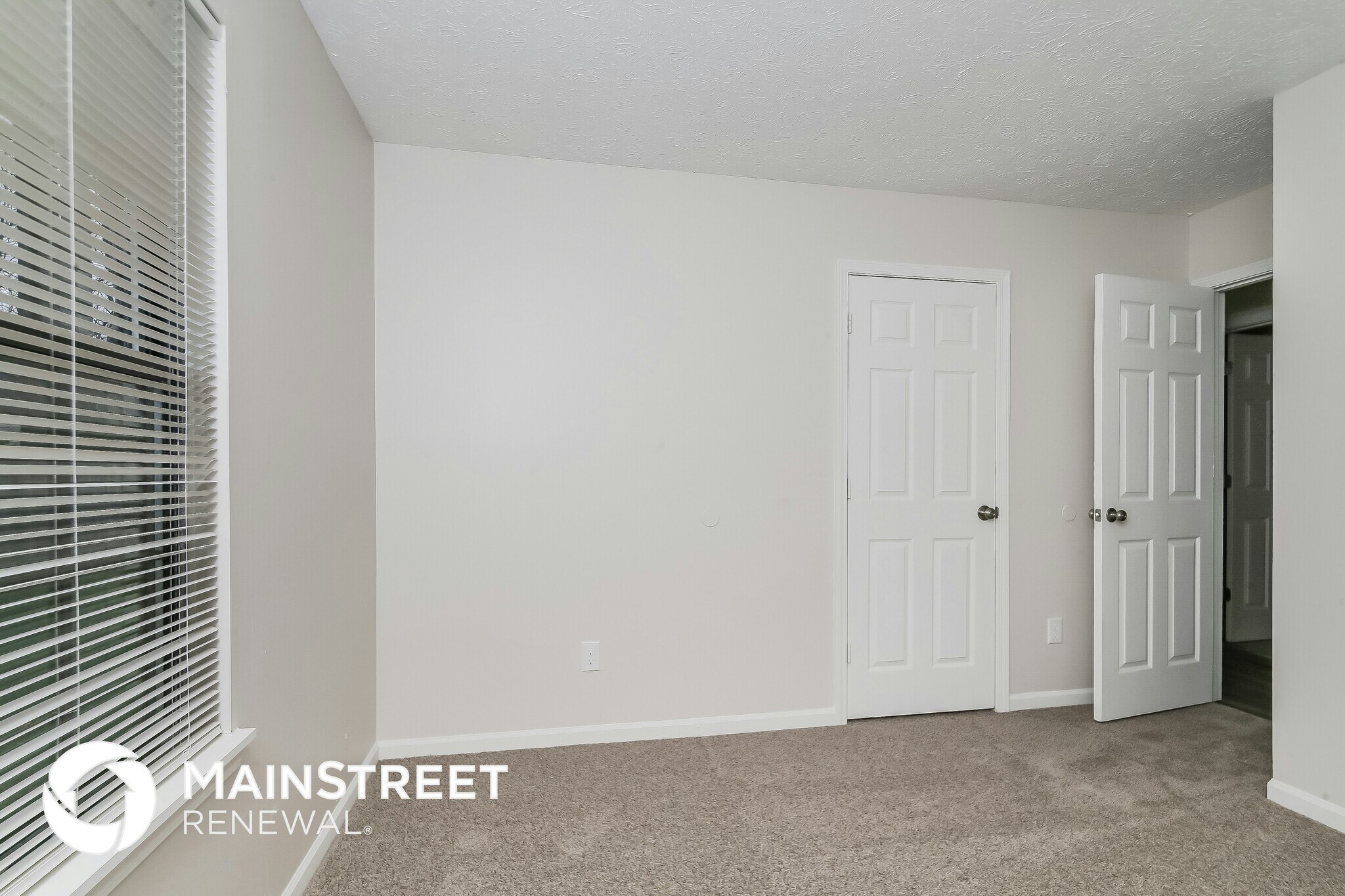 Building Photo - 4412 Rotterdam Dr