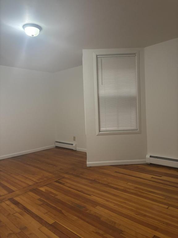 Building Photo - 4 S Central Ave