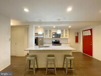 Building Photo - 928 P St NW