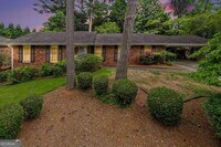 Building Photo - 4725 Kitty Hawk Pl NE
