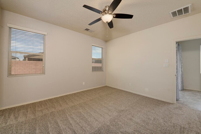Building Photo - 253 Landing Trail
