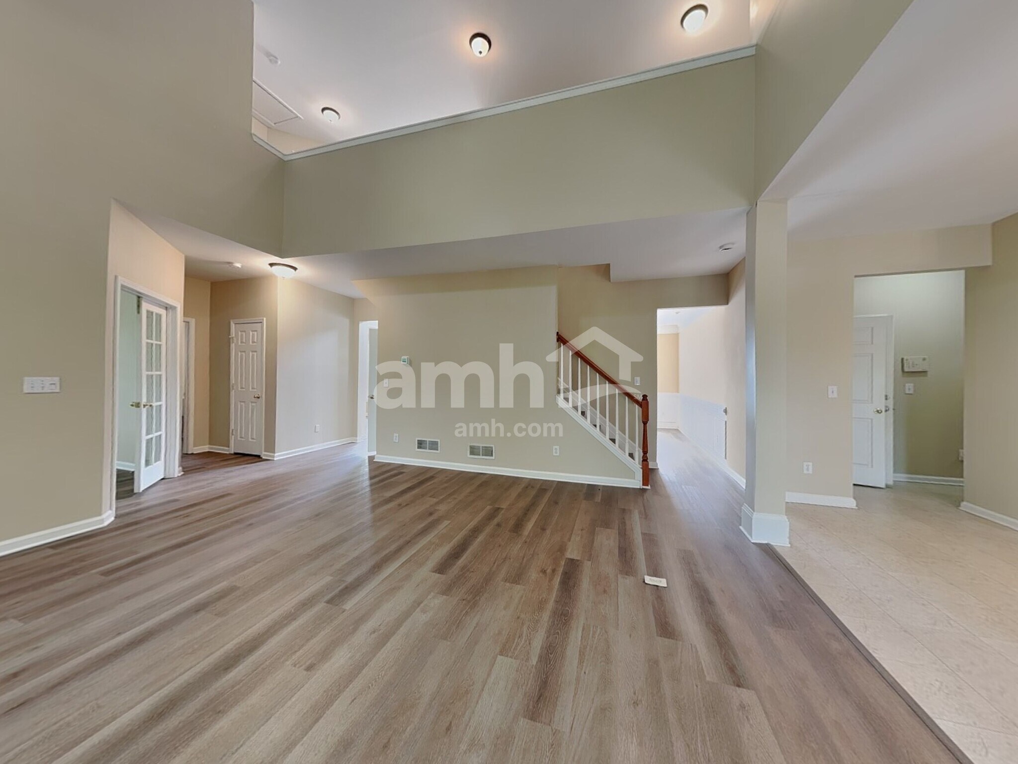 Building Photo - 1387 Belfaire Lake Trl