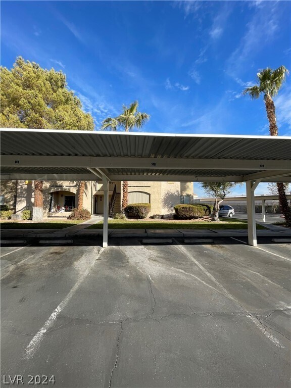 Building Photo - 7885 W Flamingo Rd