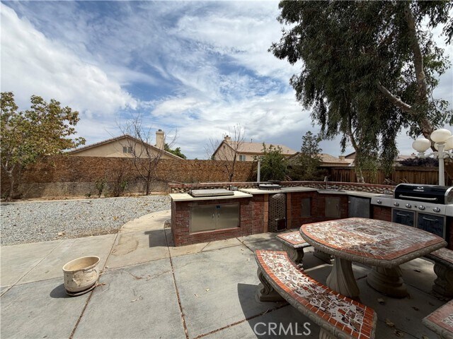 Building Photo - 10416 Maricopa Rd