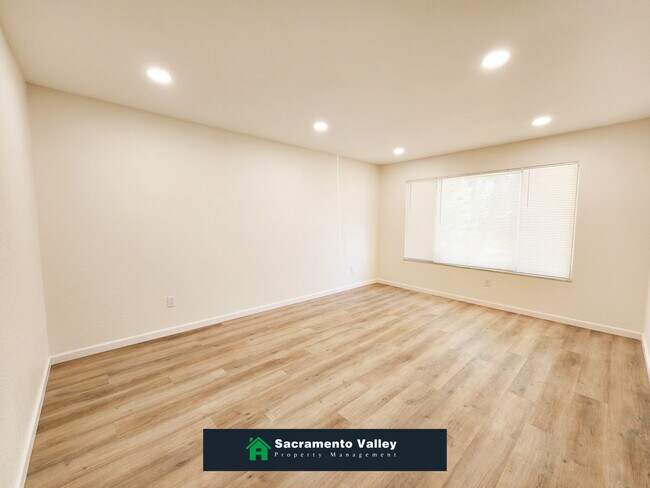 Building Photo - 7692 Rotherton Way