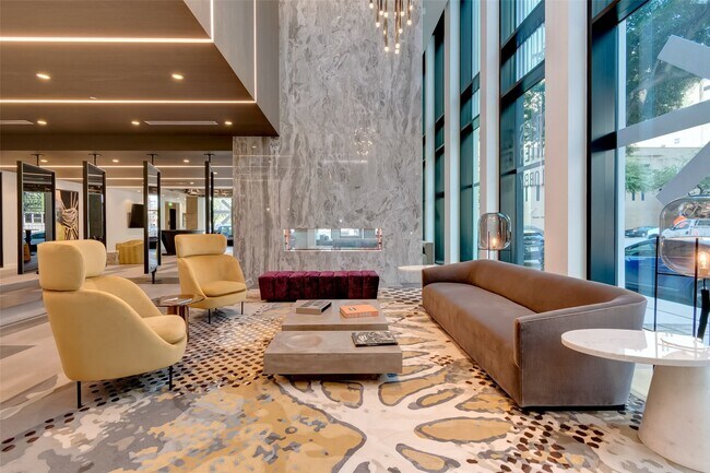 Building Photo - 1211 Caroline St