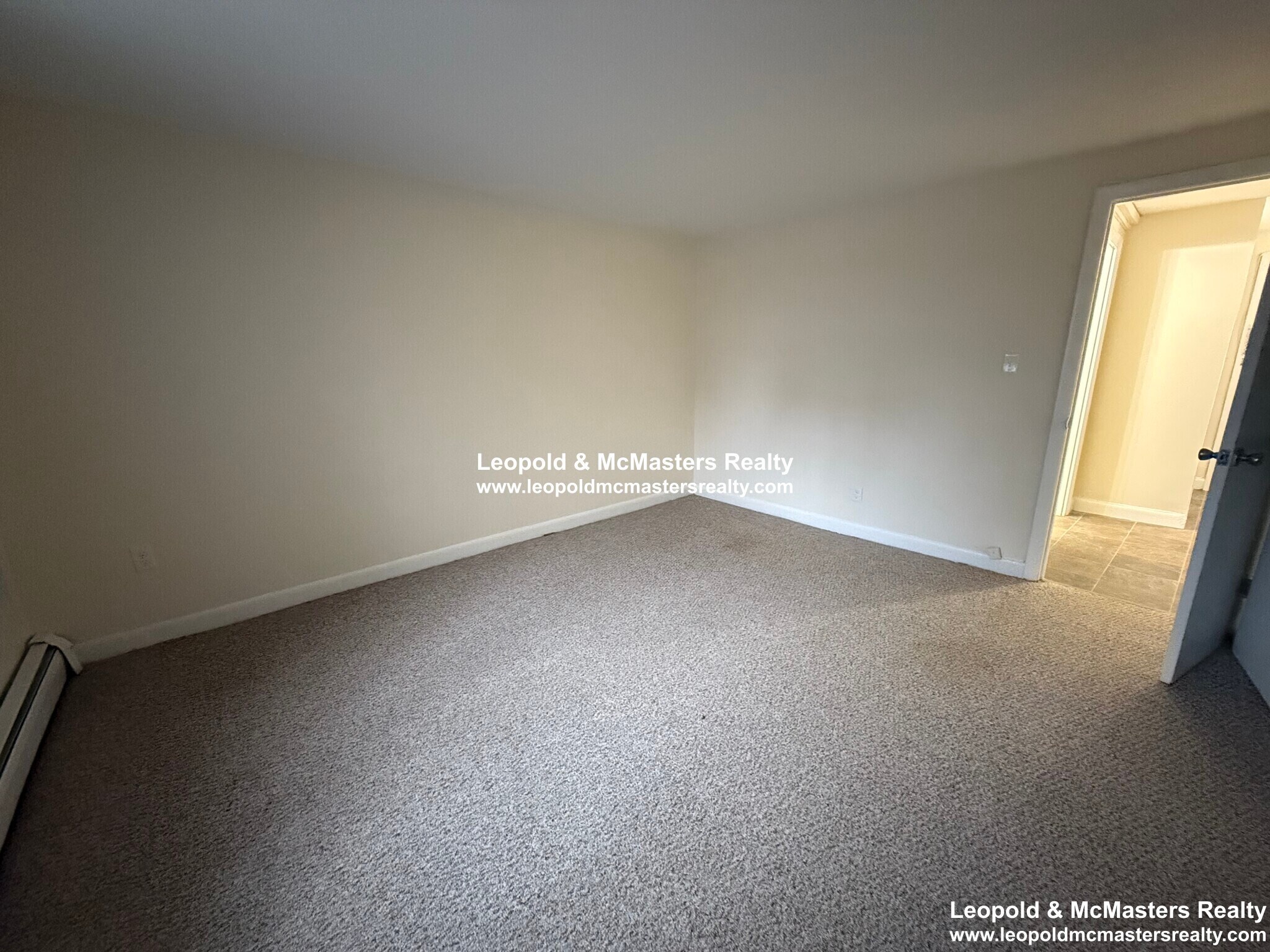 Building Photo - 79 Gardner St