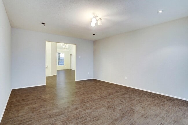 Building Photo - 3806 Flatwood Dr