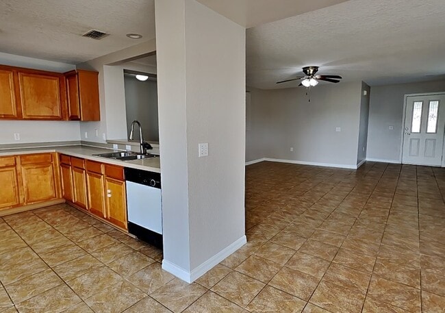 Building Photo - 1388 N Platte Ct