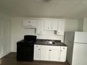 Building Photo - Beautiful 3 bedroom House for rent