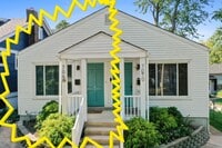 Building Photo - Chic French-ish Town-Cottage