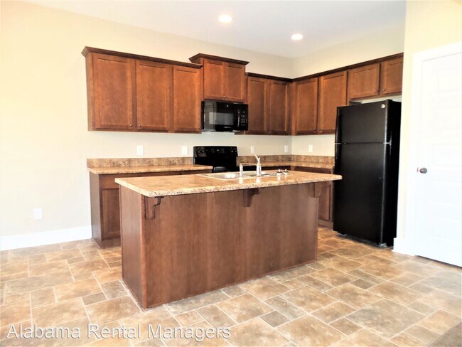 Building Photo - 4 br, 2 bath House - 14461 Griffin Street