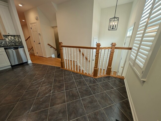 Building Photo - 11442 Heritage Commons Way