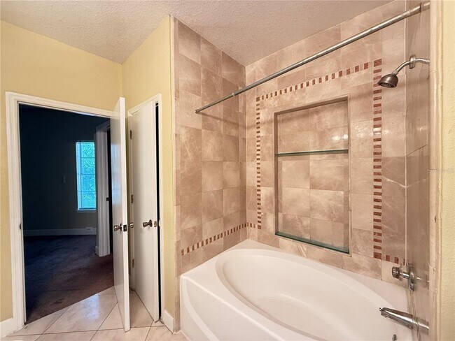 Building Photo - 13212 Arbor Isle Dr