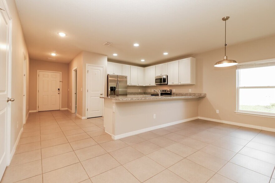 Building Photo - 1307 Banbridge Drive