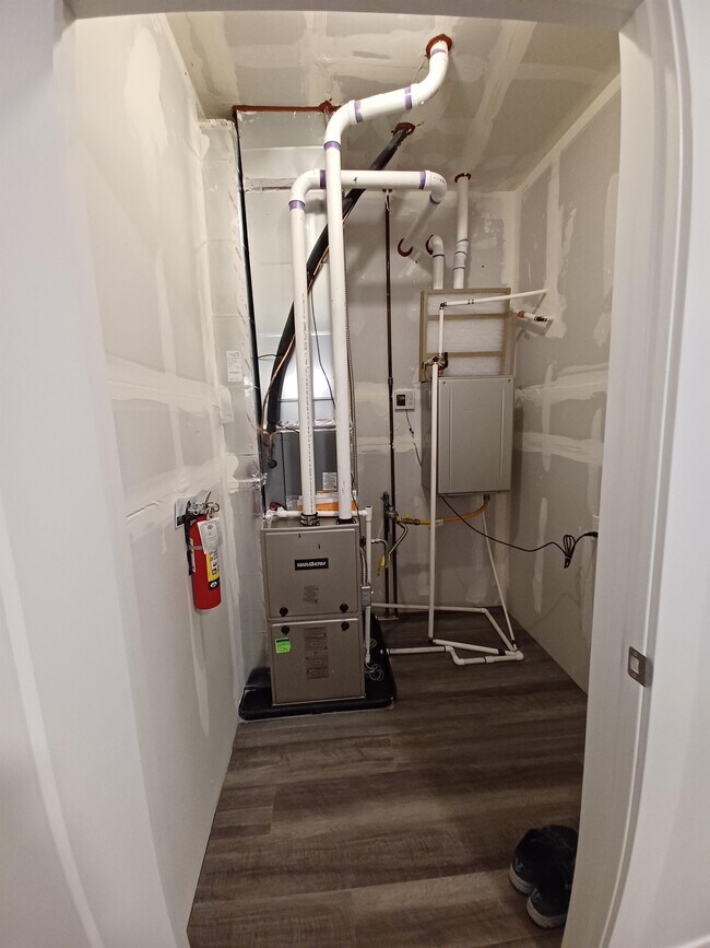 Building Photo - 3761 W 1480 N