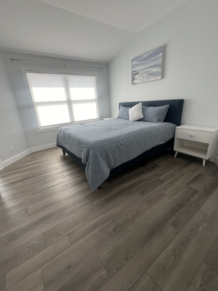 Master BR - 982 Lake Ridge Dr