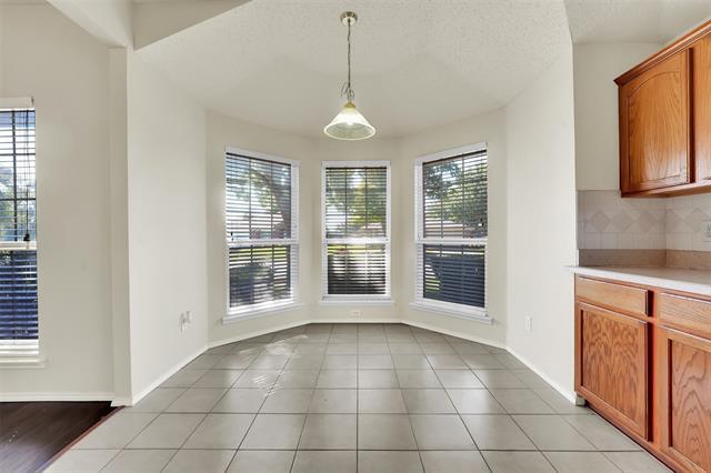 Building Photo - 7601 Northpoint Dr