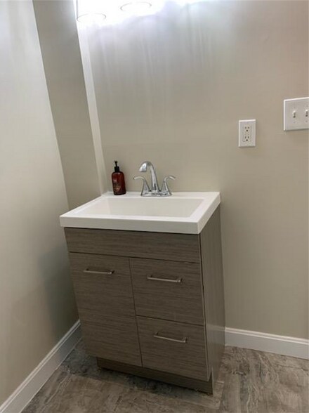 New vanity - 52 Johnson St