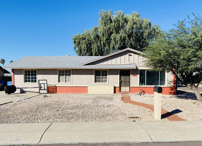 Primary Photo - 19420 N 5th Dr