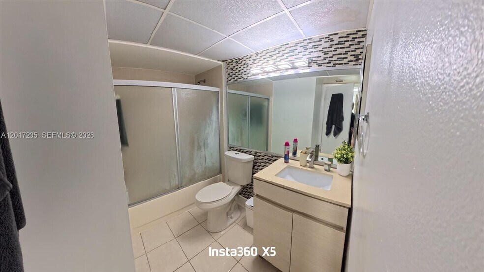 Building Photo - 8120 Geneva Ct