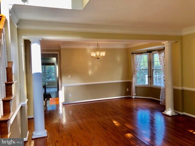 Building Photo - 20084 Boxwood Pl