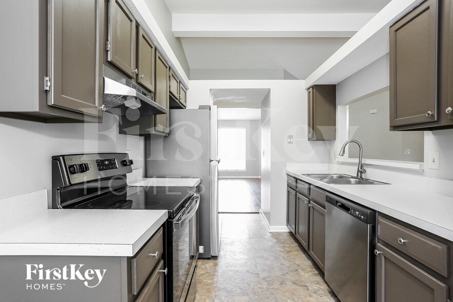 Building Photo - 4636 Forest Glen Ct