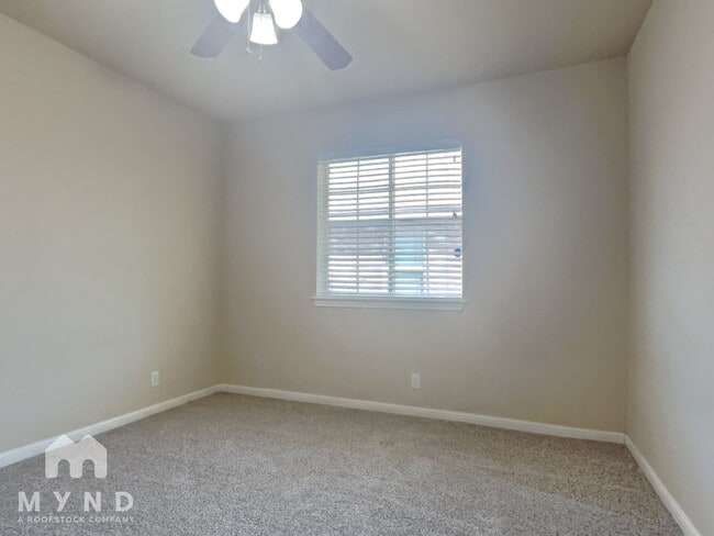 Building Photo - 18729 Leigh Ln