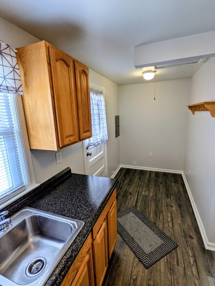 Building Photo - 3014 Sunnymede Ave