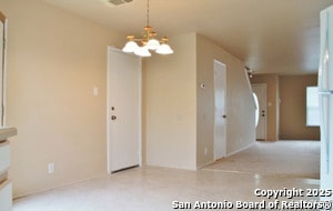 Building Photo - 10131 Amber Flora Dr
