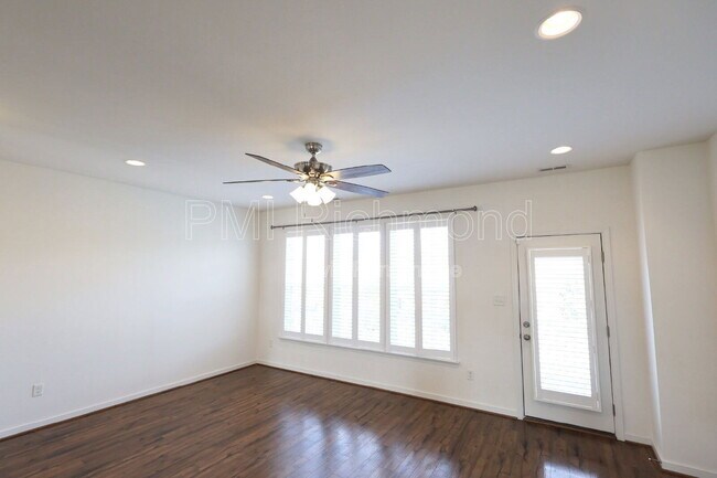 Building Photo - 12005 Rubystone Dr