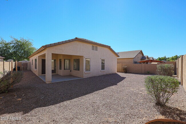 Building Photo - 16848 W Cottonwood St