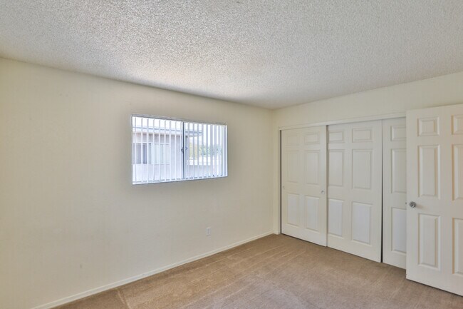 Building Photo - 1819 N 40th St