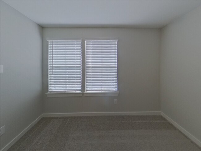 Building Photo - 22829 Terrazzo Dr