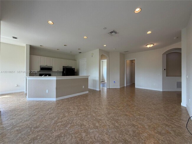 Building Photo - 8344 NW 127th Ln