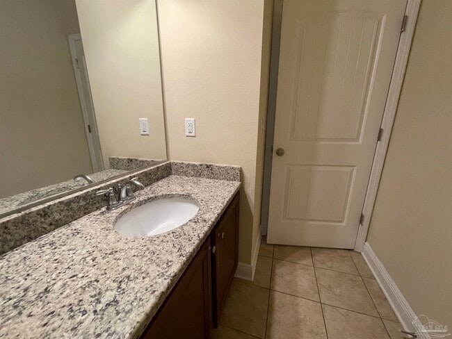 Building Photo - 9550 Laramie Dr