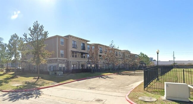 Building Photo - 15505 Bammel North Houston Rd