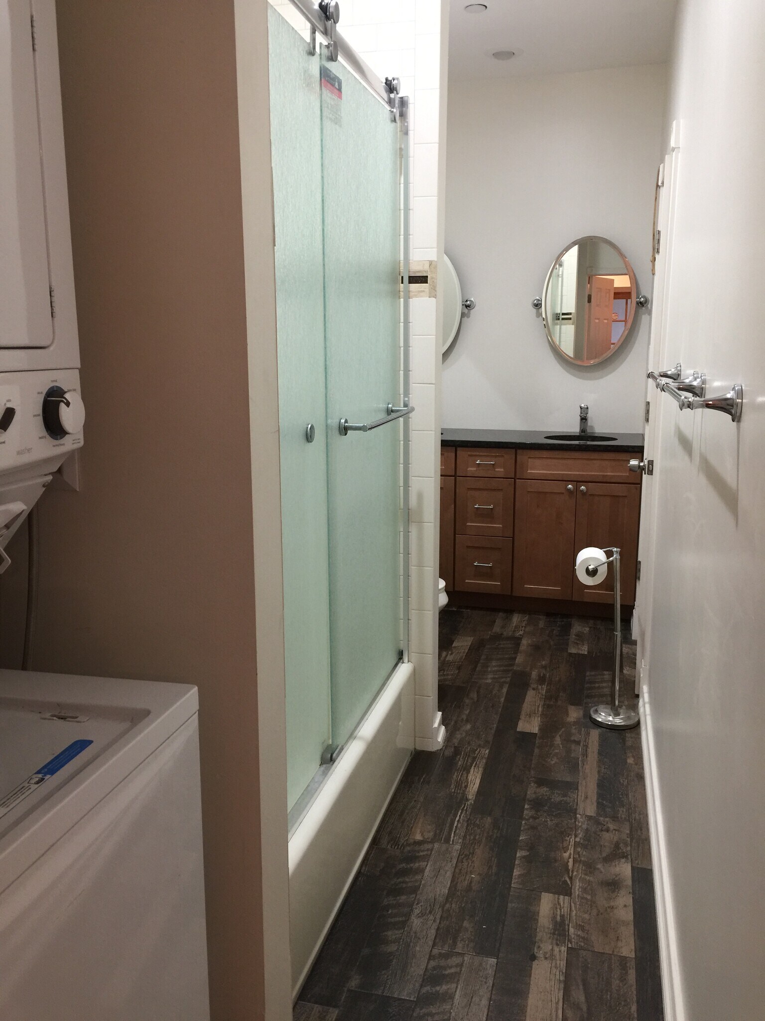 bathroom w/ W/D - 274 New York Ave