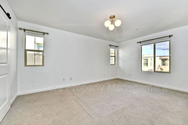 Building Photo - 8332 Ridge Ct