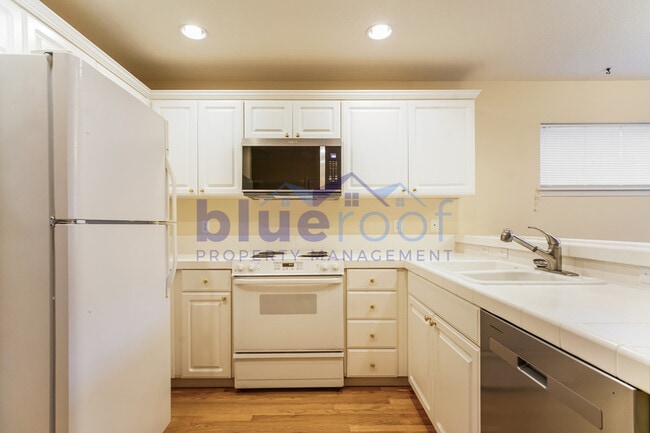 Building Photo - 16786 NW Oak Creek Dr