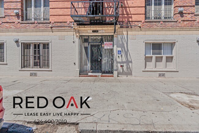 Building Photo - 739 Normandie Ave