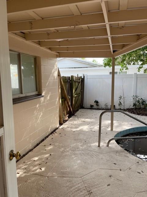 Building Photo - 6680 Date Palm Ave S