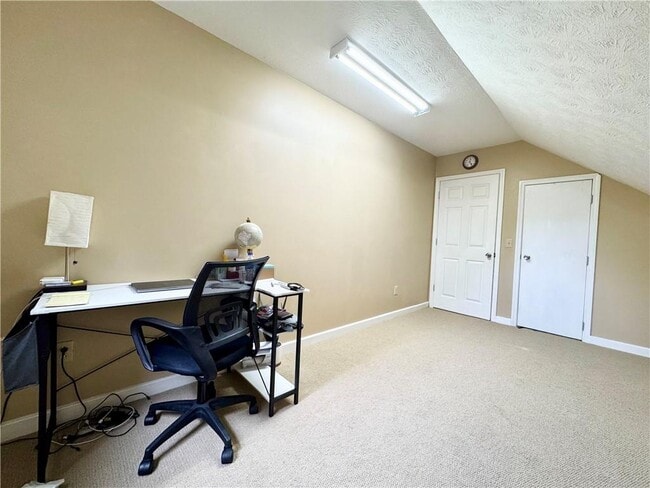 Building Photo - 282 Amazing Wy