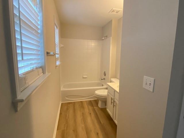 Building Photo - 4217 Hunters Green Way NE