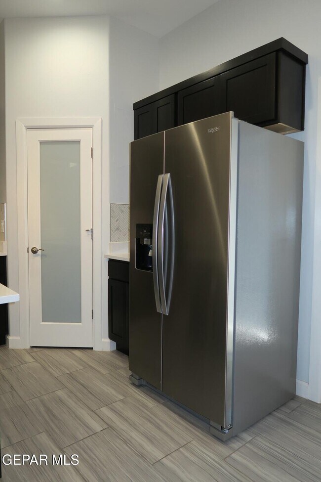 Building Photo - 13153 Cozy Cove Ave