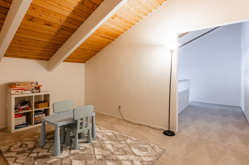 Building Photo - 2252 Meridian Blvd