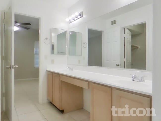 Building Photo - 7455 E McLellan Rd