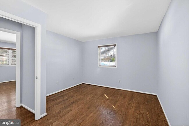 Building Photo - 9125 Donna Dean Dr